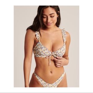 🌿Abercrombie Bikini Panti